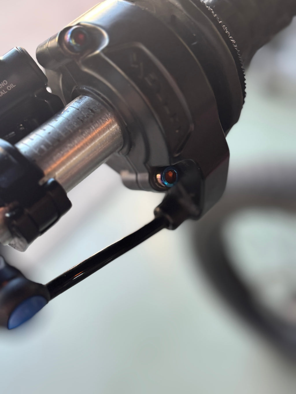 Surron throttle titanium
