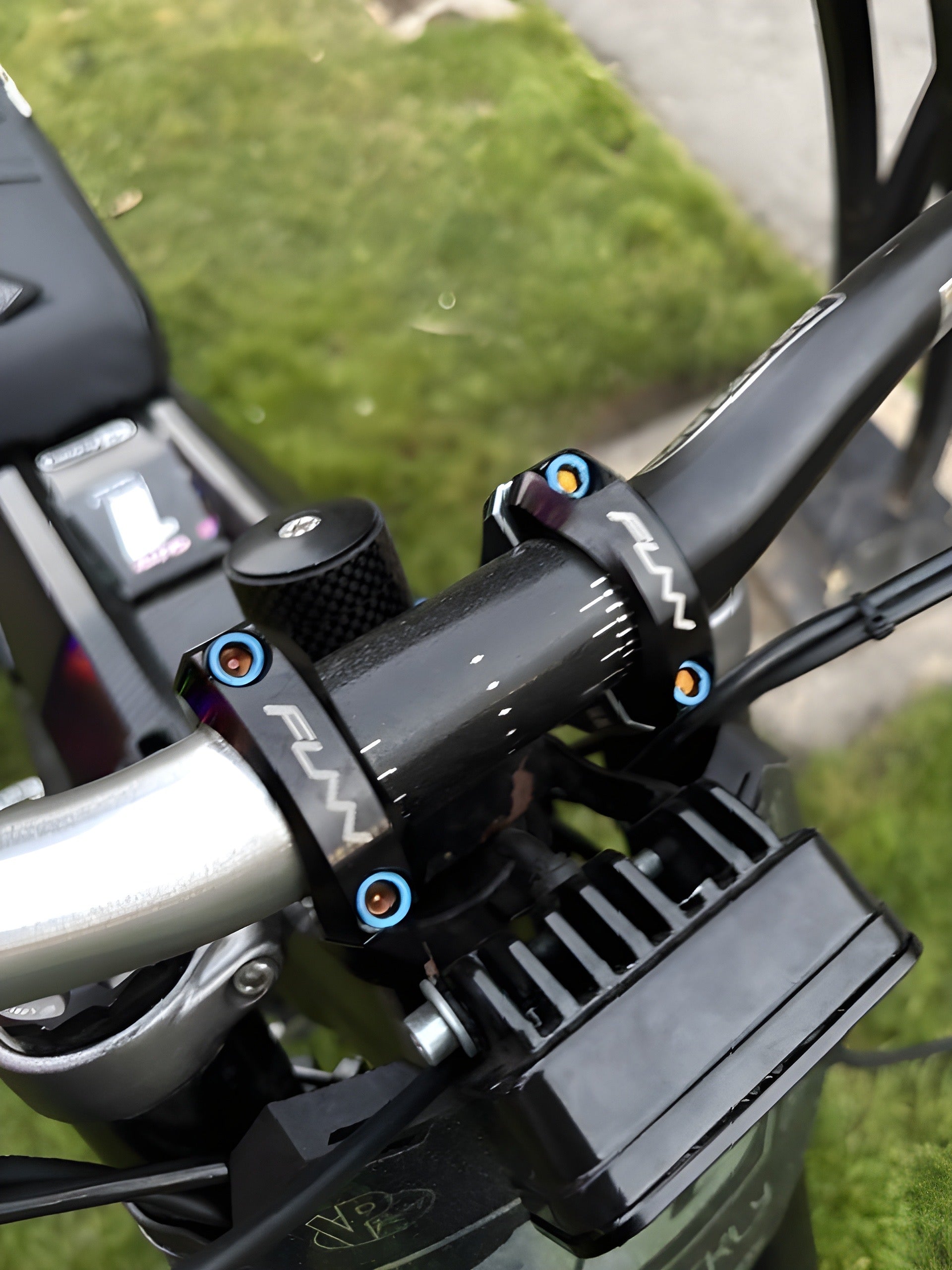 Funn-Mount Titanium Bolts(4 or 8 Bolts)