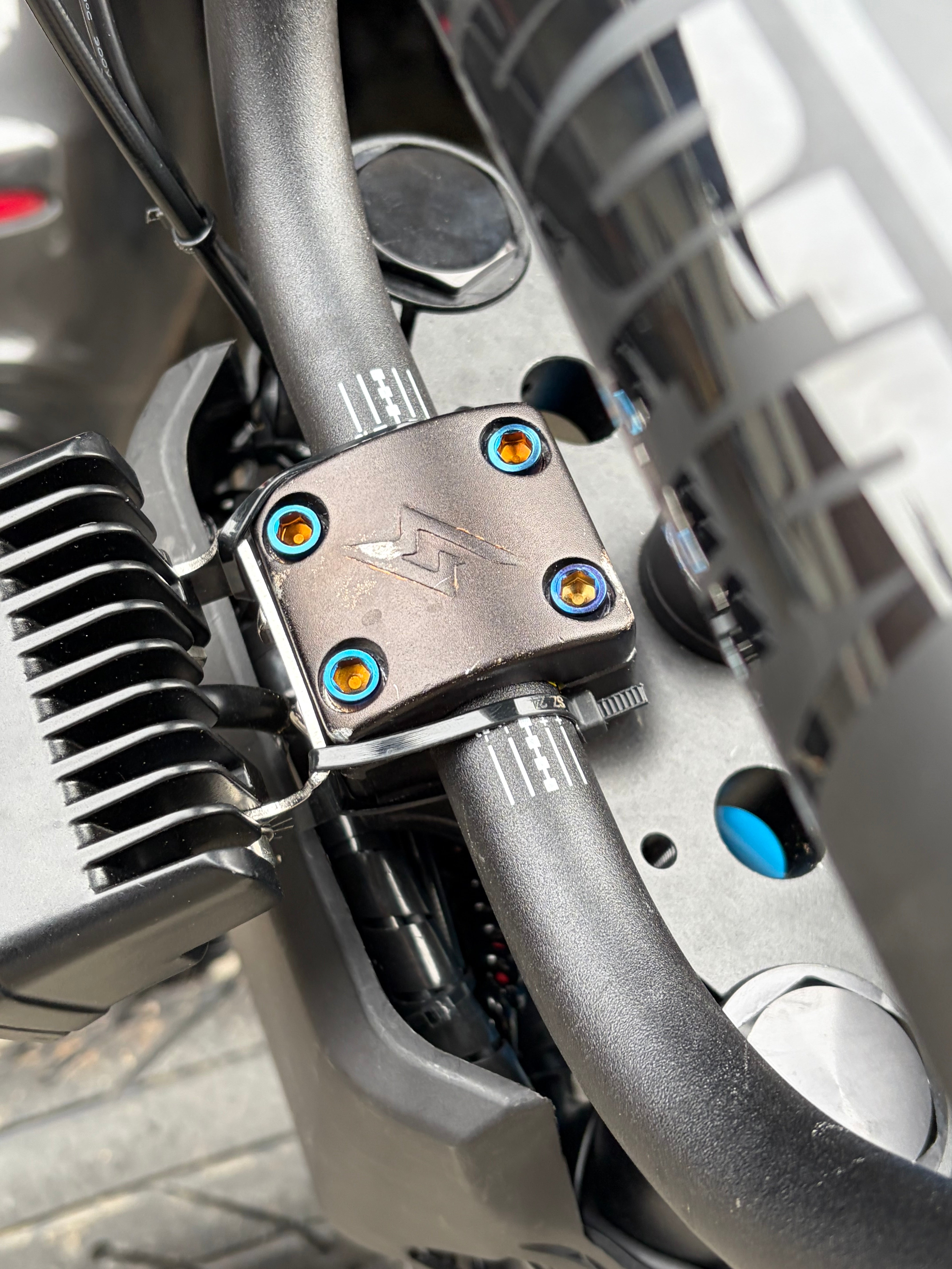 Super73 Titanium handlebar Mounting Bolts