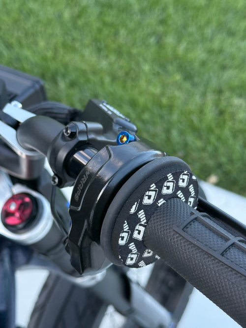 E-Moto Throttle Titanium Bolt Set — 2 Bolts